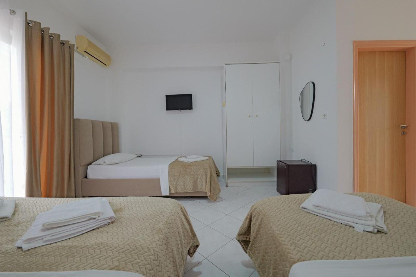 Hotel Eden Sarandë 外观 照片