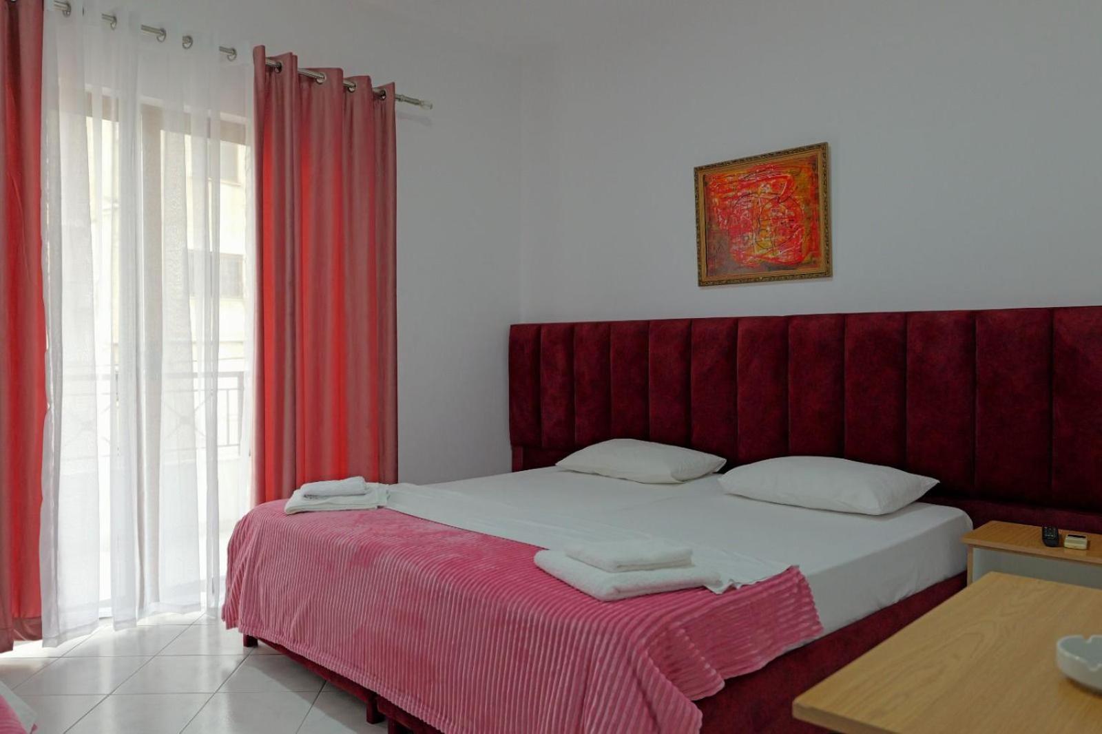 Hotel Eden Sarandë 外观 照片