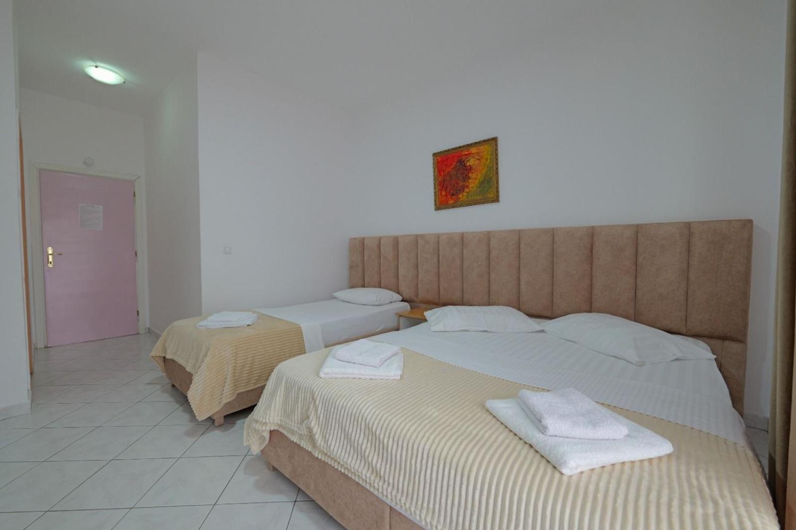 Hotel Eden Sarandë 外观 照片