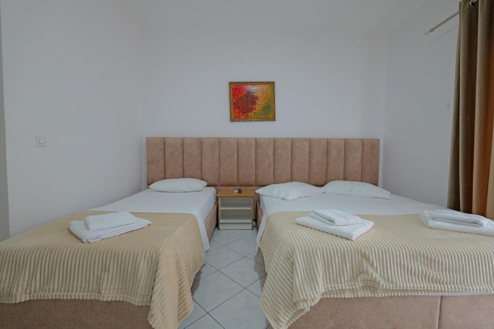 Hotel Eden Sarandë 外观 照片