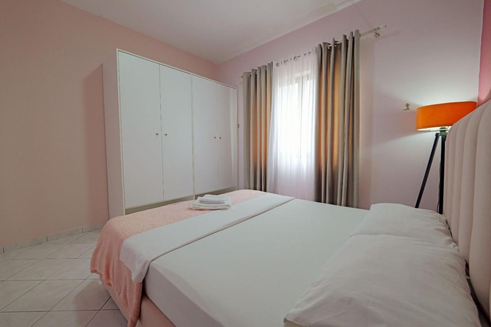 Hotel Eden Sarandë 外观 照片
