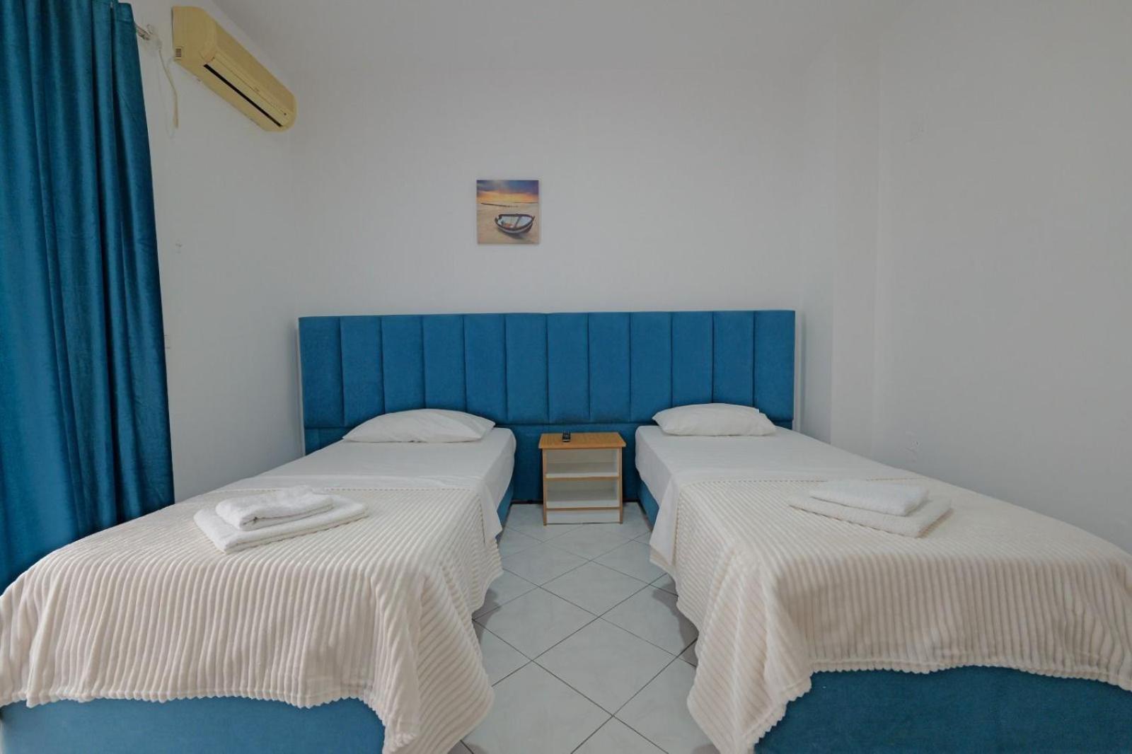 Hotel Eden Sarandë 外观 照片